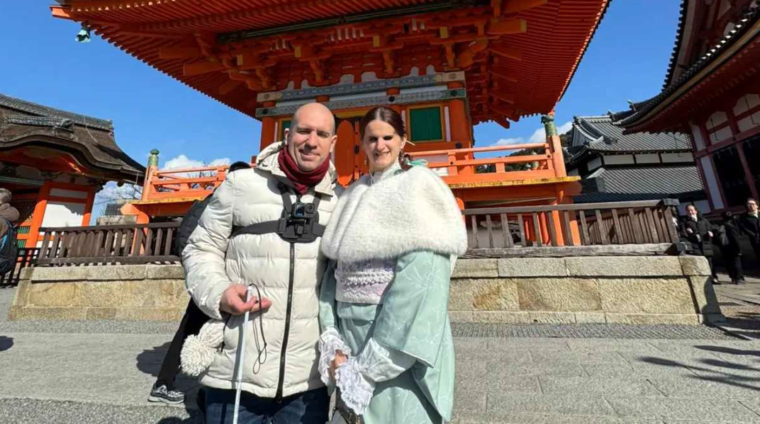 Elena e Roberto, disabili visivi, in giro per il mondo in autonomia